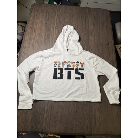 KPOP BTS cropped white hoodie with cartoon versions of the BTS band - Picture 2 of 7